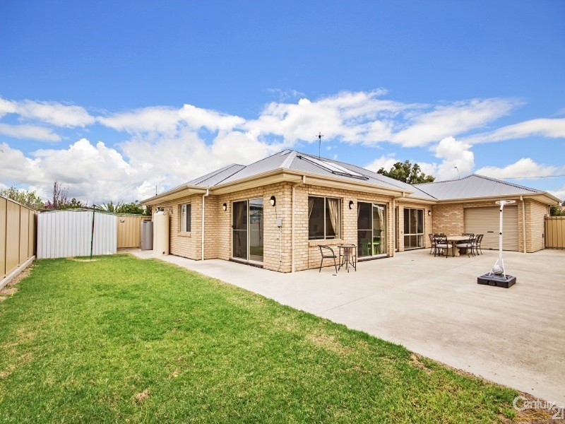 25 Dover Street, Aldinga Beach SA 5173