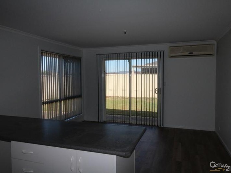 4 Bluebay Avenue, Aldinga Beach SA 5173