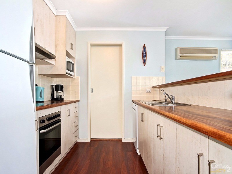 17 Hamilton Road, Aldinga Beach SA 5173