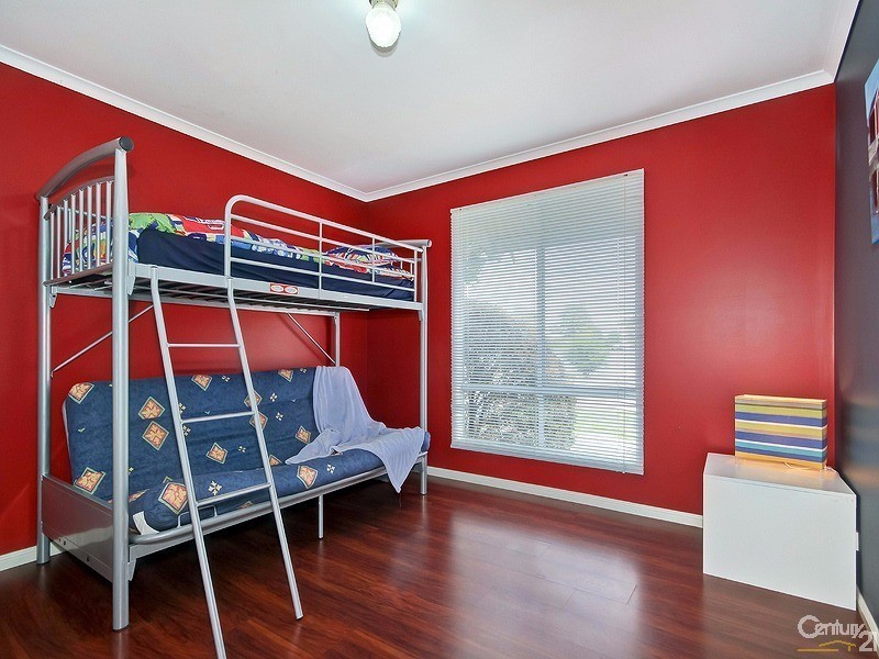 17 Hamilton Road, Aldinga Beach SA 5173