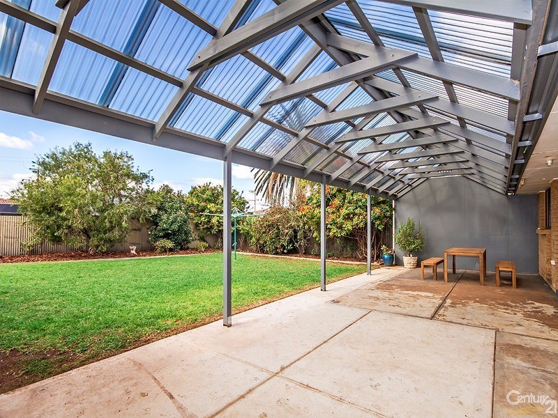 104 Albany Avenue, Port Noarlunga South SA 5167