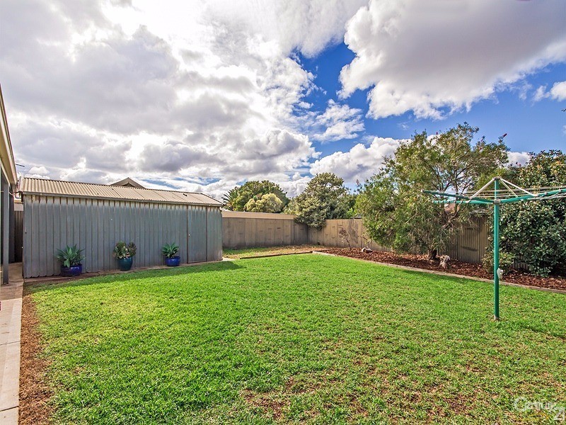104 Albany Avenue, Port Noarlunga South SA 5167