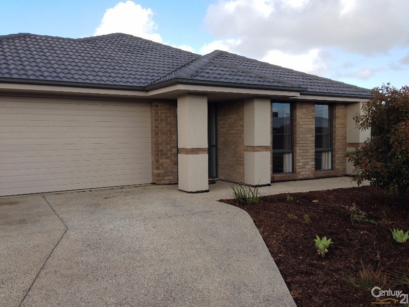 27 Halcyon Circuit, Aldinga Beach SA 5173