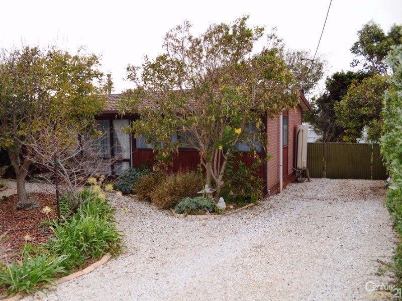 1 Robert Street, Sellicks Beach SA 5174