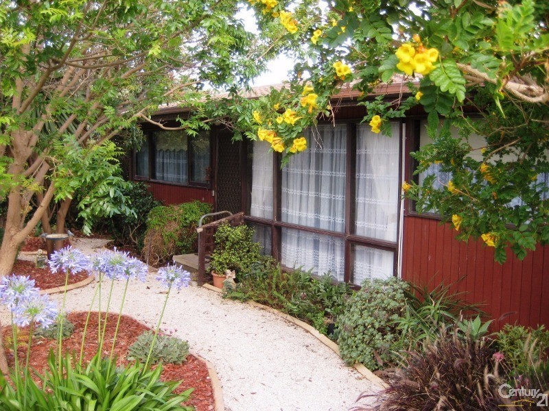 1 Robert Street, Sellicks Beach SA 5174