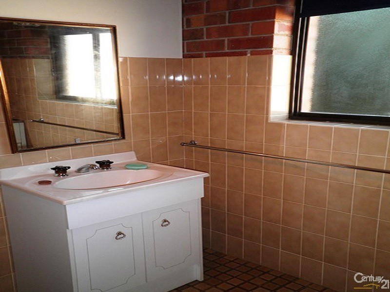 2/2 Warrigal Road, Aldinga Beach SA 5173