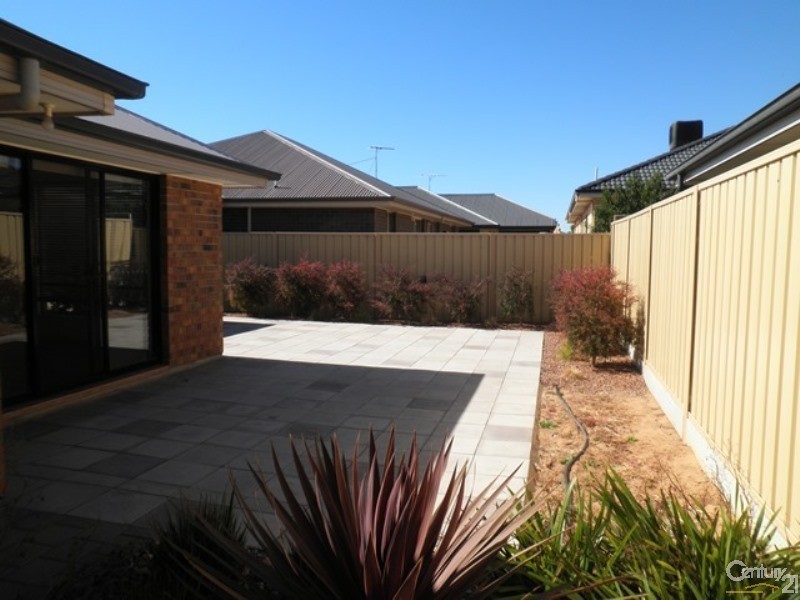 22 Anchor Road, Seaford Meadows SA 5169