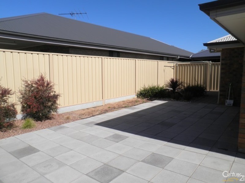 22 Anchor Road, Seaford Meadows SA 5169