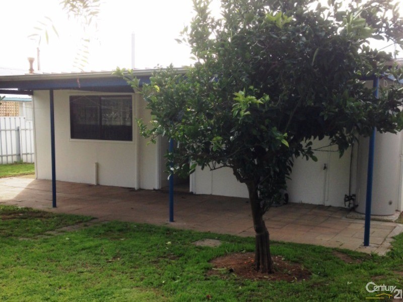 10 Seaview Street, Aldinga Beach SA 5173
