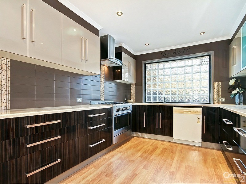 24 Eloise Avenue, Hallett Cove SA 5158