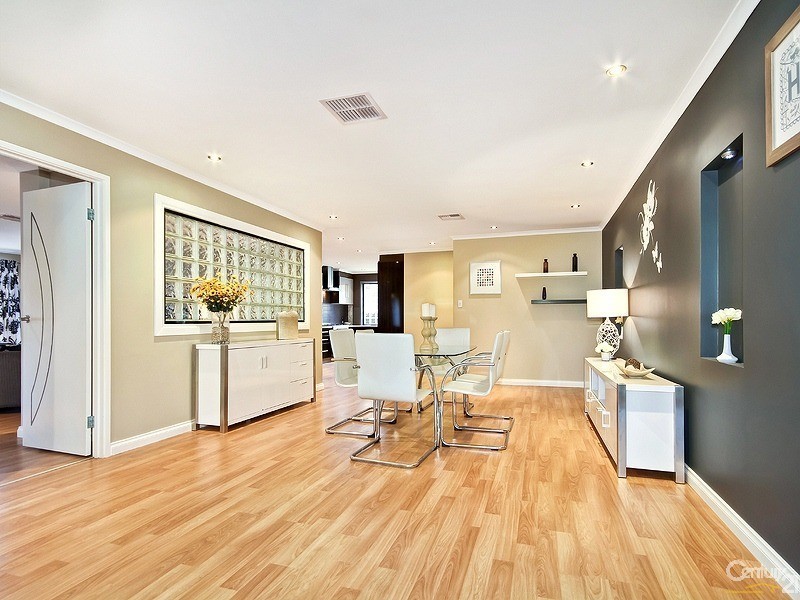 24 Eloise Avenue, Hallett Cove SA 5158