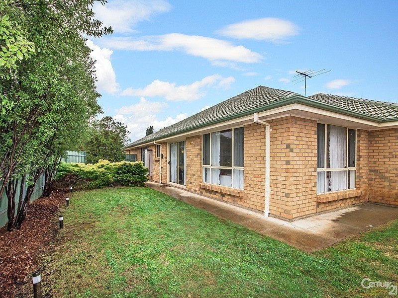24 Eloise Avenue, Hallett Cove SA 5158