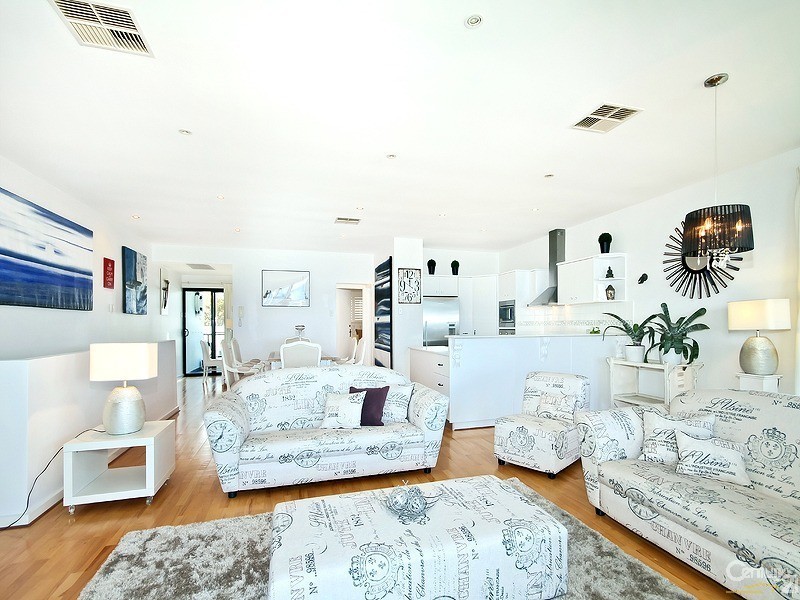 138B Esplanade, Aldinga Beach SA 5173