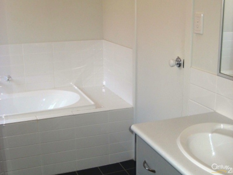 18 Caronia Cove, Sellicks Beach SA 5174