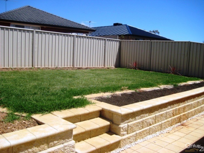 18 Caronia Cove, Sellicks Beach SA 5174