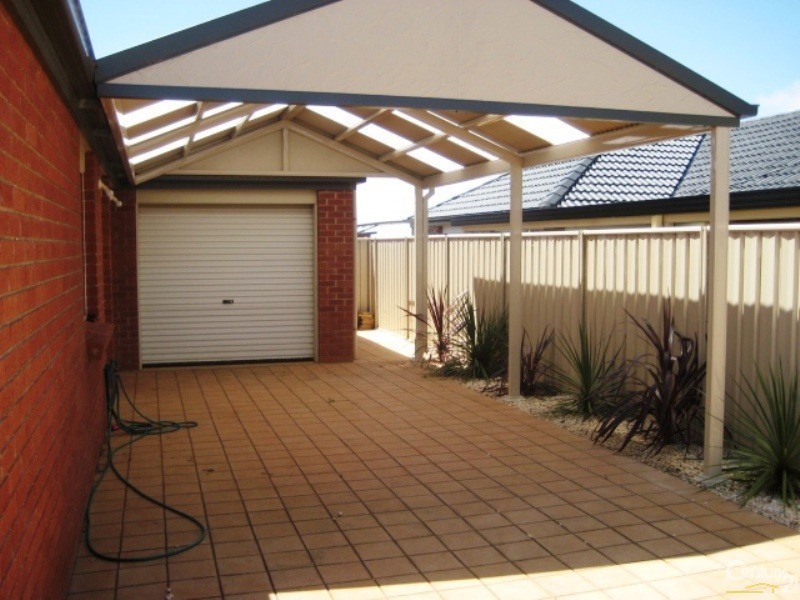 18 Caronia Cove, Sellicks Beach SA 5174