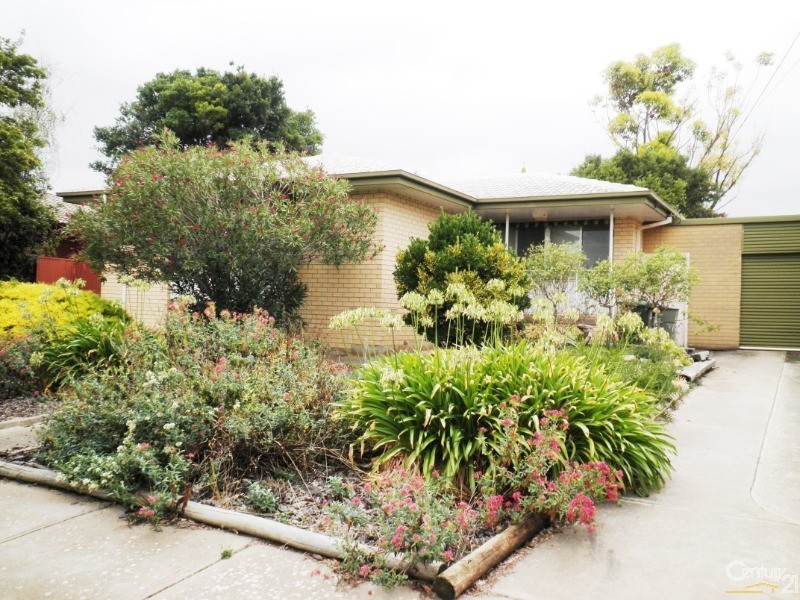 16 Joel Street, Morphett Vale SA 5162