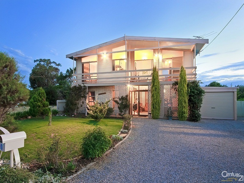 8 Quinliven Road, Aldinga Beach SA 5173