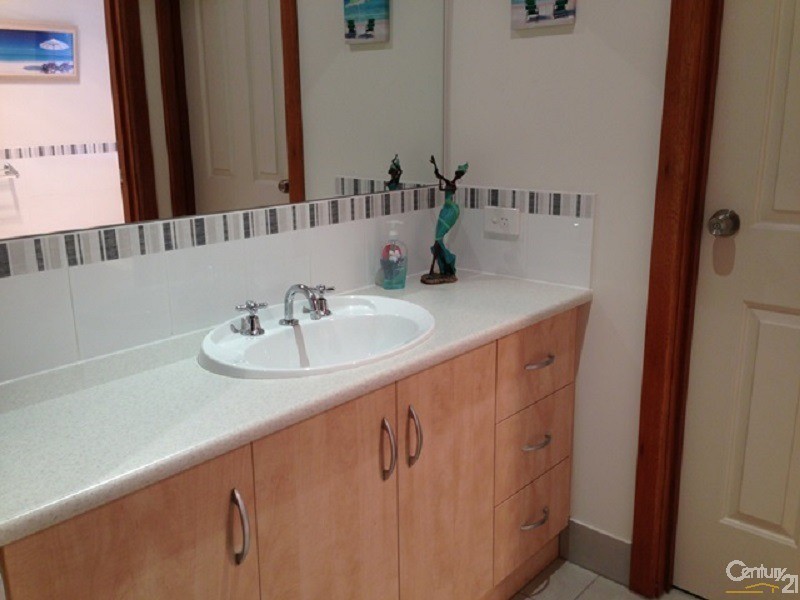 8A Blacker Road, Aldinga Beach SA 5173