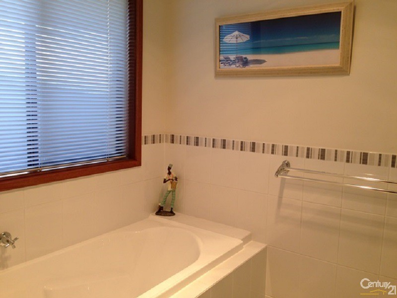 8A Blacker Road, Aldinga Beach SA 5173