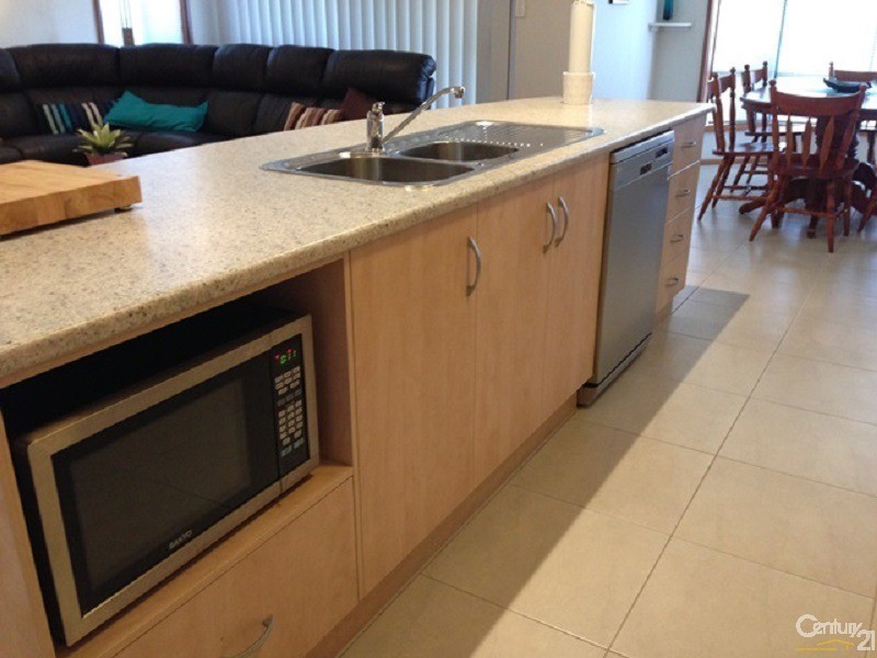 8A Blacker Road, Aldinga Beach SA 5173