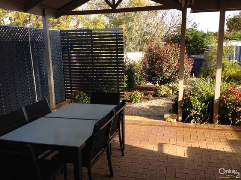 8A Blacker Road, Aldinga Beach SA 5173