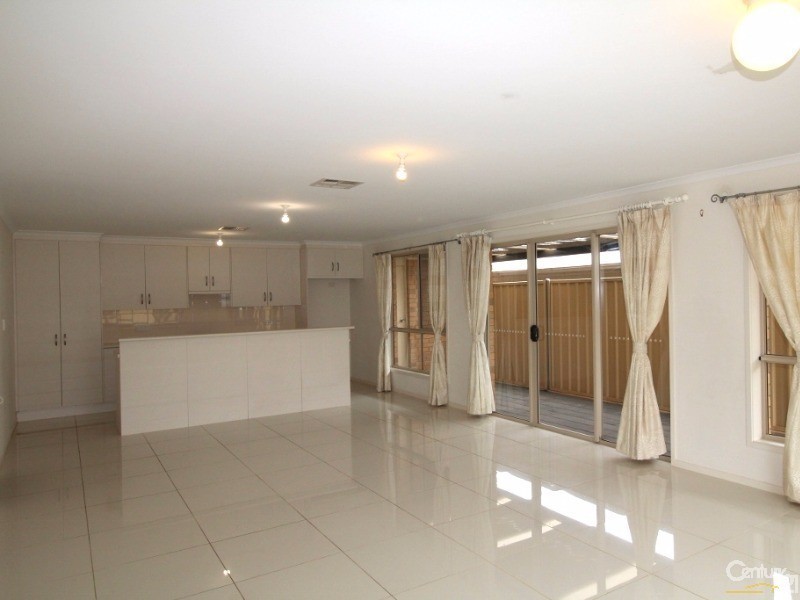 75 Dover Street, Aldinga Beach SA 5173