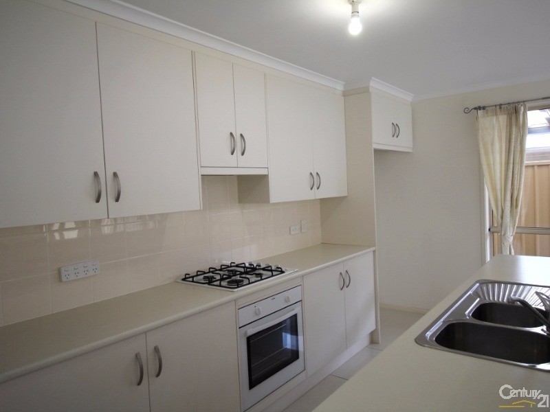 75 Dover Street, Aldinga Beach SA 5173