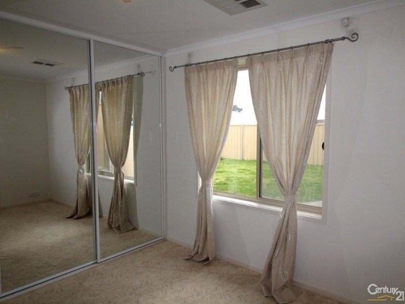 75 Dover Street, Aldinga Beach SA 5173