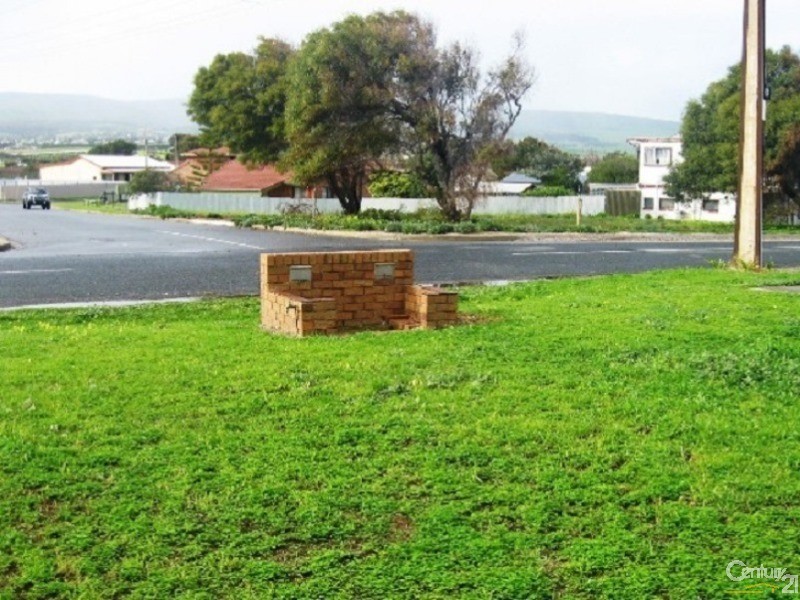 2/14 Coolangatta Drive, Aldinga Beach SA 5173