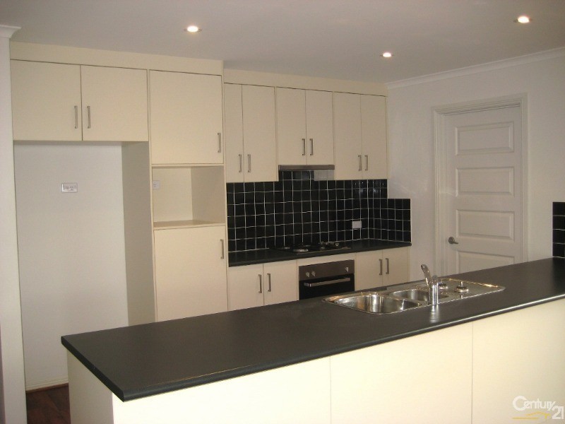 24 Deck Crescent, Seaford Meadows SA 5169