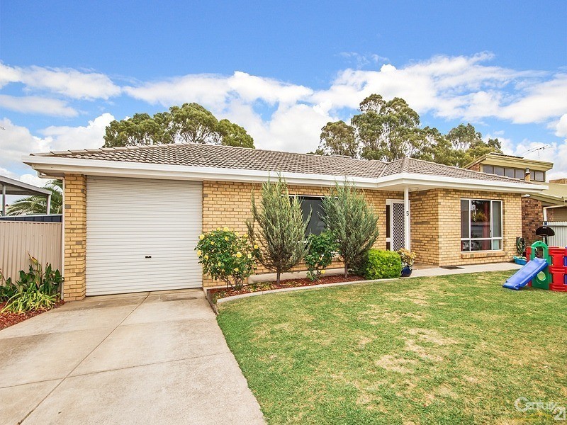5 Rover Crescent, Port Willunga SA 5173