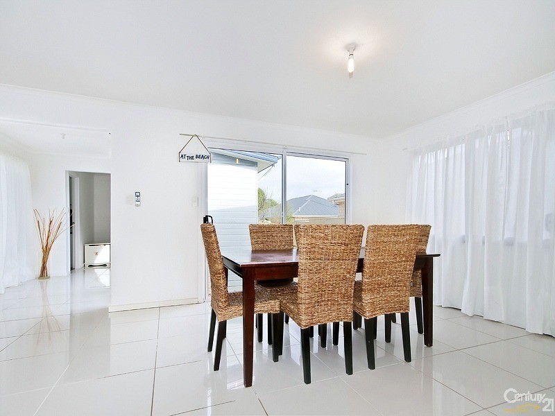 11 Kipsy Street, Aldinga Beach SA 5173