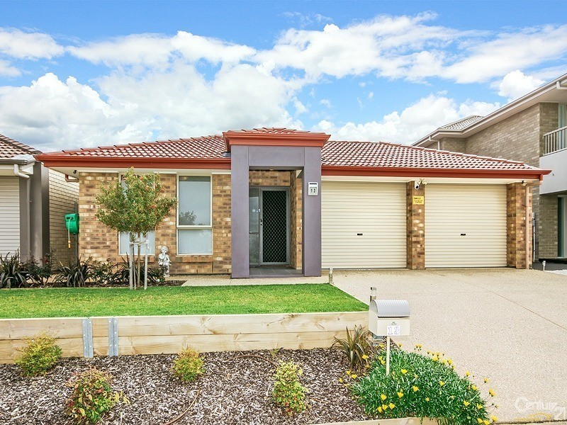 13 Pinkgum Avenue, Aldinga Beach SA 5173