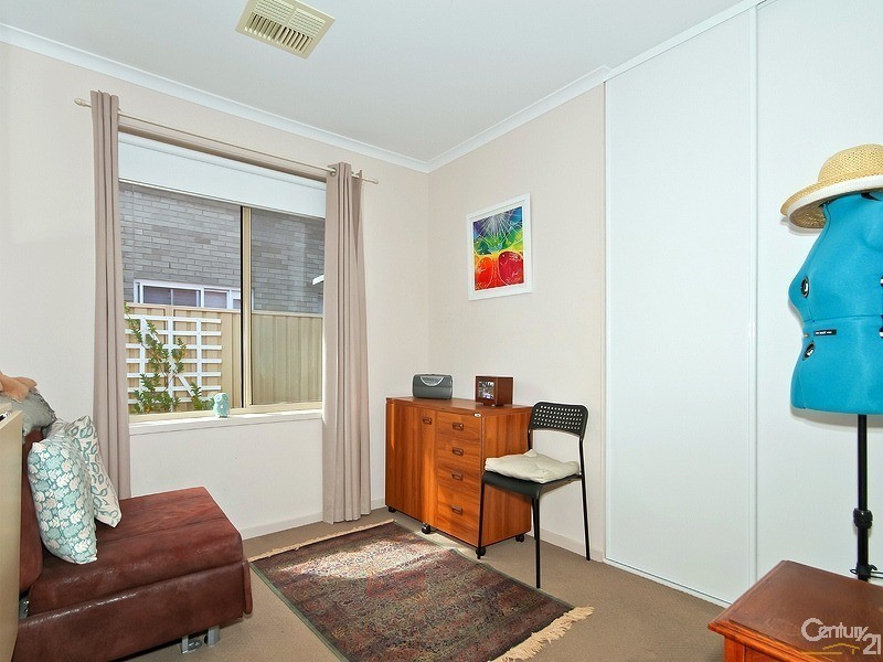 13 Pinkgum Avenue, Aldinga Beach SA 5173