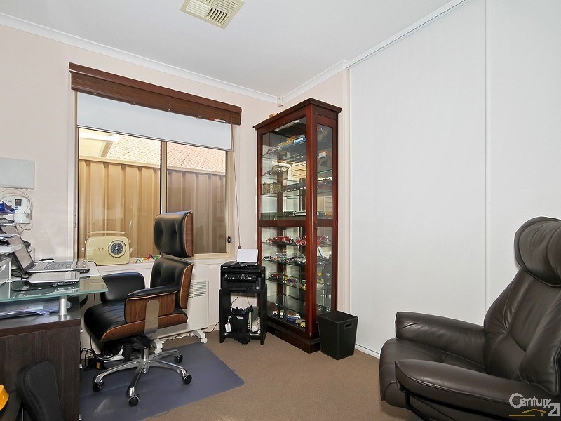 13 Pinkgum Avenue, Aldinga Beach SA 5173