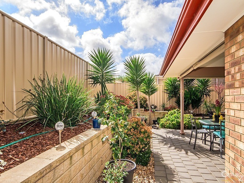 13 Pinkgum Avenue, Aldinga Beach SA 5173