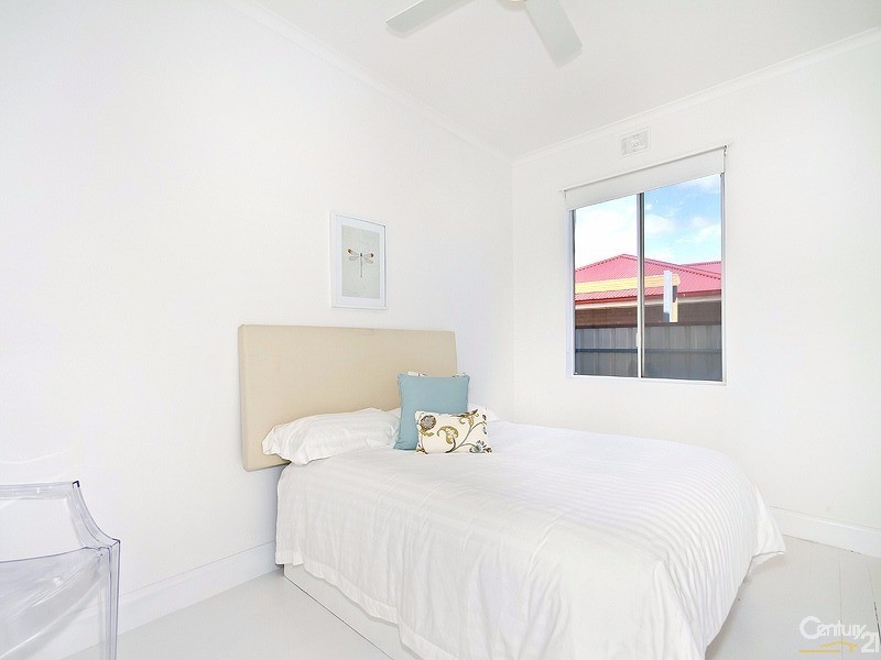 16 Rowley Road, Port Willunga SA 5173