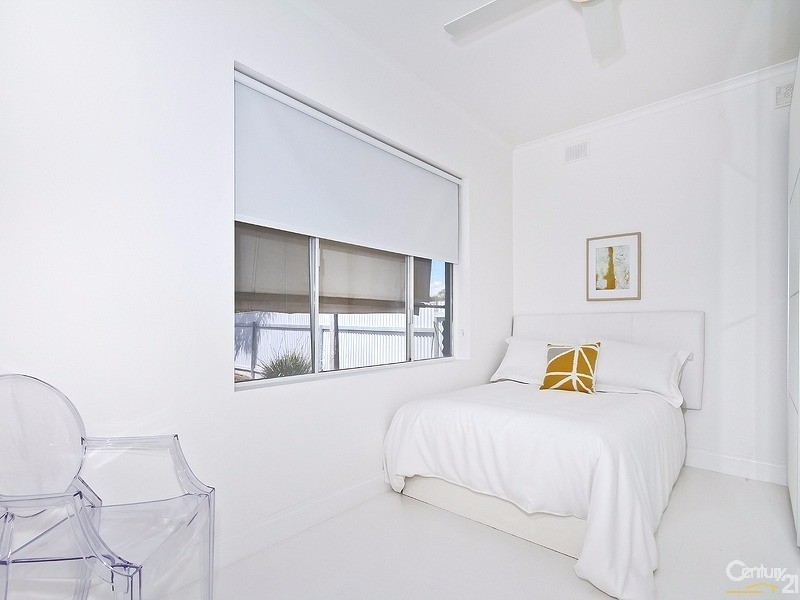 16 Rowley Road, Port Willunga SA 5173