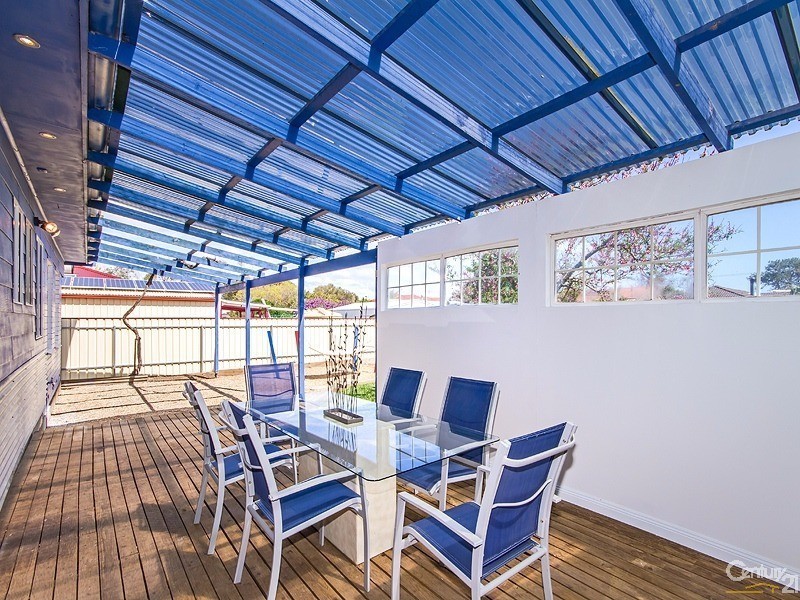 16 Rowley Road, Port Willunga SA 5173