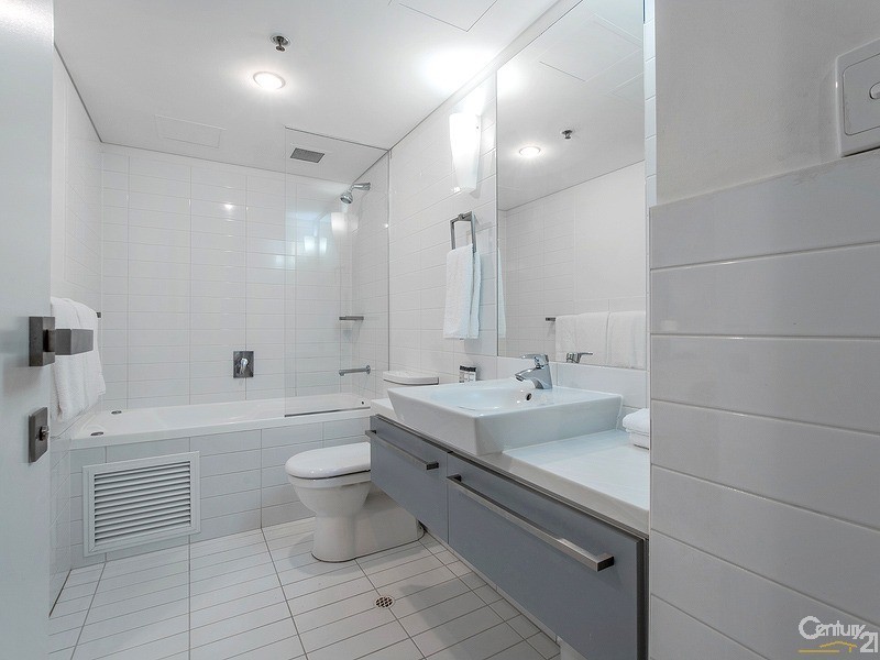 1010/102-105 North Terrace, Adelaide SA 5000