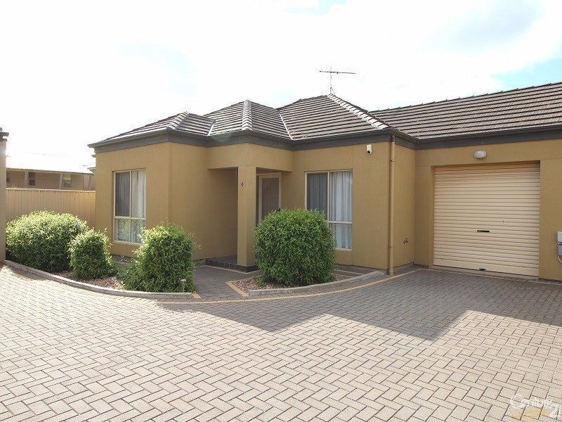 4/16 Whinnerah Avenue, Aldinga Beach SA 5173