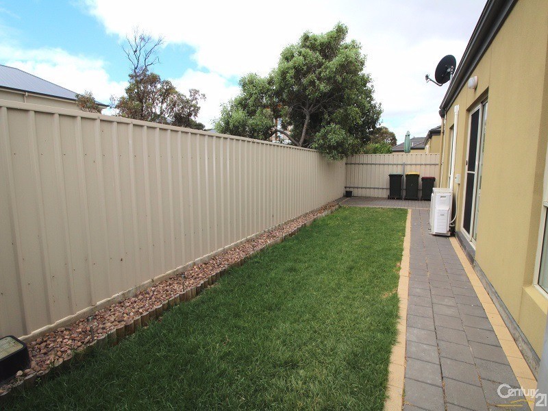 4/16 Whinnerah Avenue, Aldinga Beach SA 5173