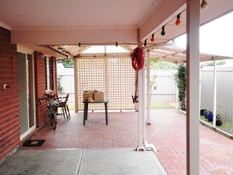 9 Aubrey Drive, Willunga SA 5172