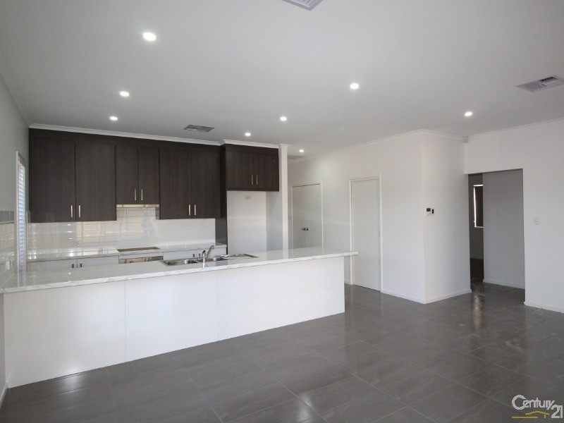 38 Admiral Parade, Seaford Meadows SA 5169