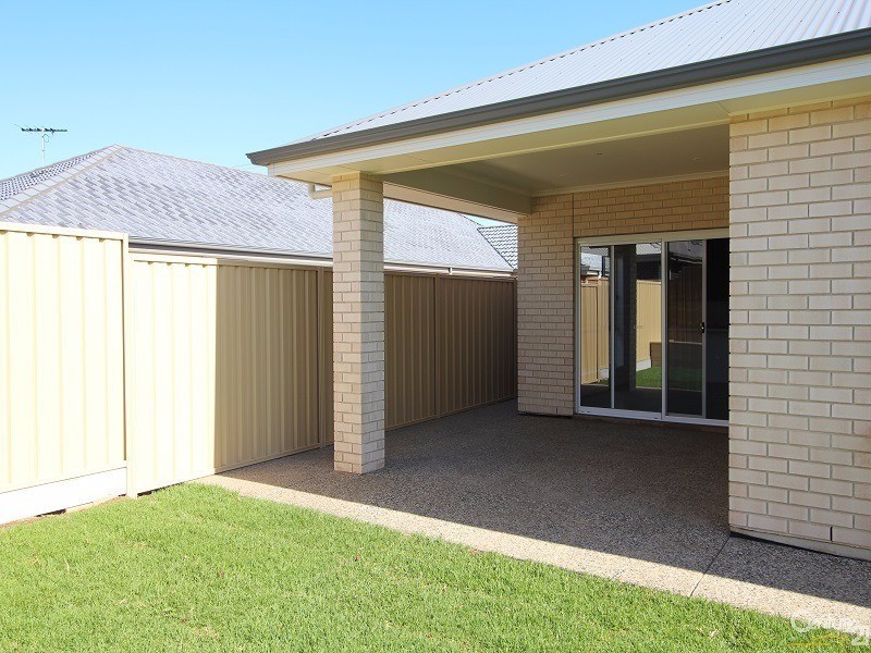 38 Admiral Parade, Seaford Meadows SA 5169