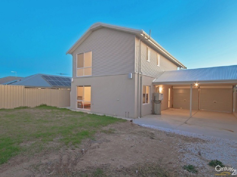 9 Kaurna Avenue, Aldinga Beach SA 5173