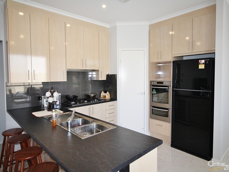 30 Esperance Boulevard, Seaford Rise SA 5169