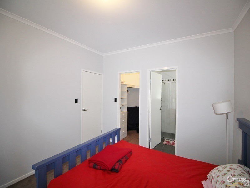 30 Esperance Boulevard, Seaford Rise SA 5169