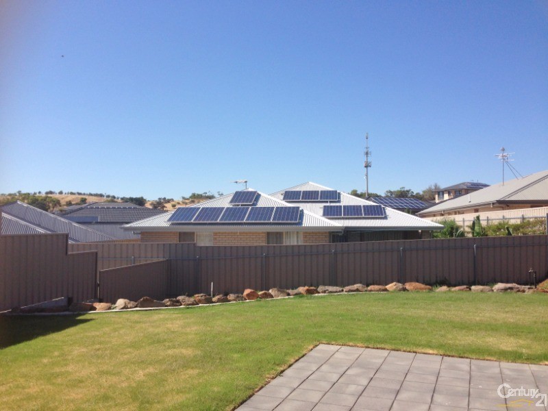 30 Esperance Boulevard, Seaford Rise SA 5169